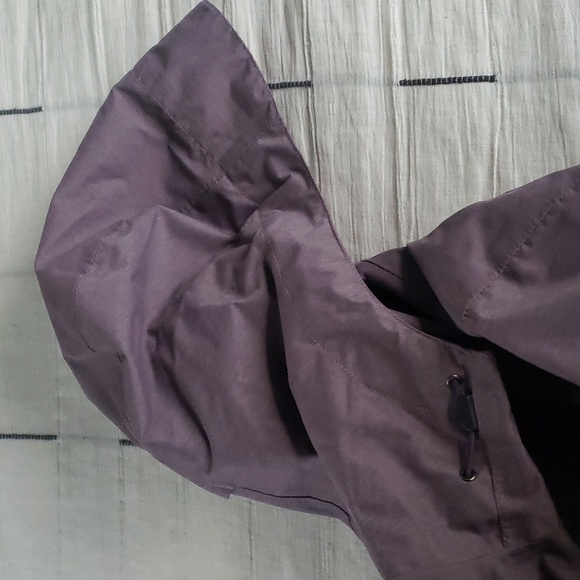 Juniors North Face all weather jacket - Picture 3 of 4